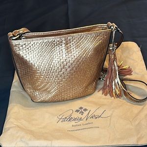 Patricia Nash Valbella Gold Metallic Leather Woven Crossbody